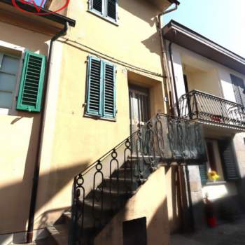 Casa a schiera in vendita a Bucine (Arezzo)