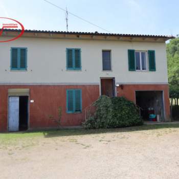Casa singola in vendita a Montevarchi (Arezzo)