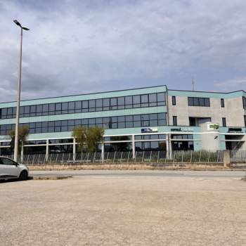 Ufficio in vendita a Osimo (Ancona)