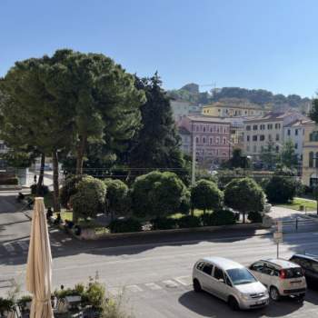 Ufficio in vendita a Ancona (Ancona)