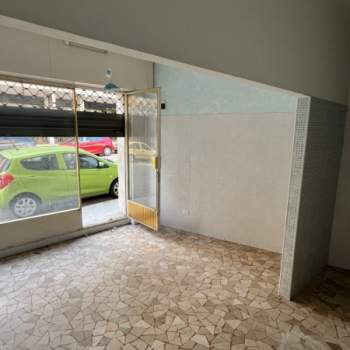 Negozio in vendita a Ancona (Ancona)