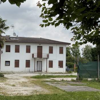Bifamiliare in vendita a Vigonovo (Venezia)