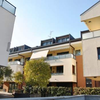 Appartamento in vendita a Vanzago (Milano)
