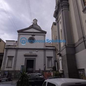 Magazzino in affitto a Napoli (Napoli)