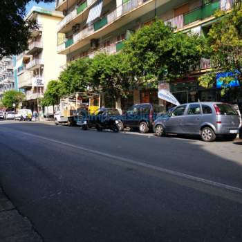 Negozio in vendita a Napoli (Napoli)