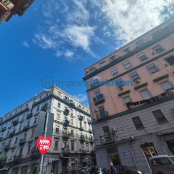 Attivita commerciale in vendita a Napoli (Napoli)
