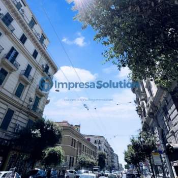 Appartamento in vendita a Napoli (Napoli)