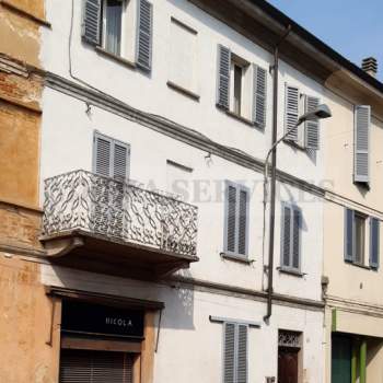 Casa a schiera in vendita a Sannazzaro de' Burgondi (Pavia)