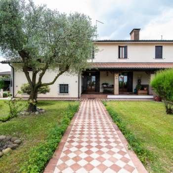 Bifamiliare in vendita a Noventa Padovana (Padova)