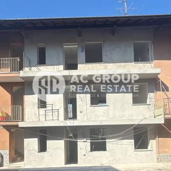 Appartamento in vendita a Rovellasca (Como)