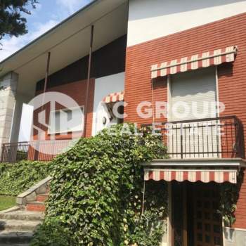 Villa in vendita a Uboldo (Varese)