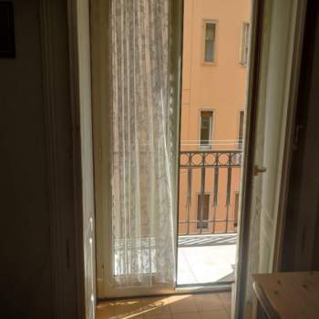Appartamento in affitto a Napoli (Napoli)