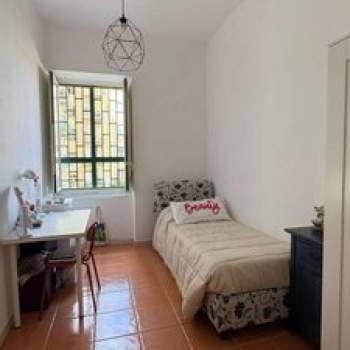 Appartamento in affitto a Napoli (Napoli)