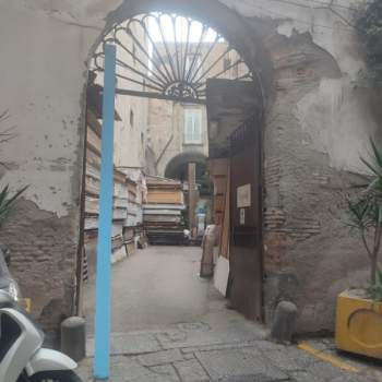 Capannone in vendita a Napoli (Napoli)