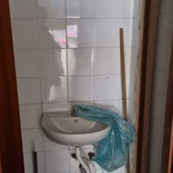 Attivita commerciale in vendita a Napoli (Napoli)