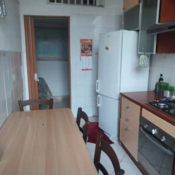 Appartamento in affitto a Napoli (Napoli)