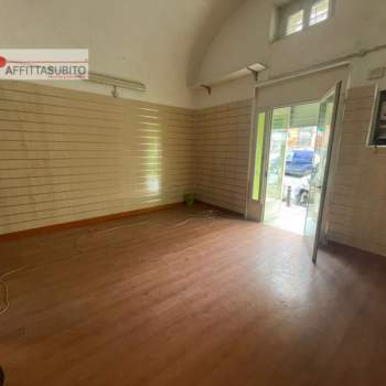 Attivita commerciale in vendita a Napoli (Napoli)