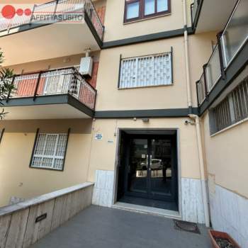 Appartamento in vendita a Napoli (Napoli)