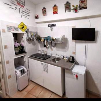 Appartamento in affitto a Napoli (Napoli)