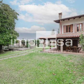 Villa in vendita a Pieve del Grappa