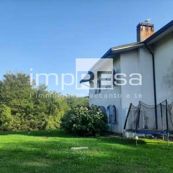 Casa indipendente in vendita a Volpago del Montello, Venegazzù