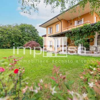 Villa in vendita a Pederobba