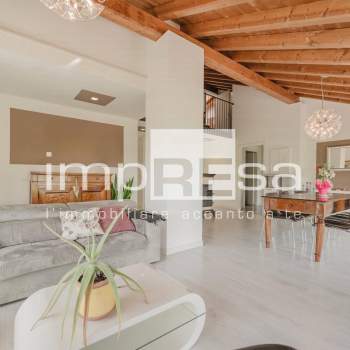 Casa indipendente in vendita a Cappella Maggiore