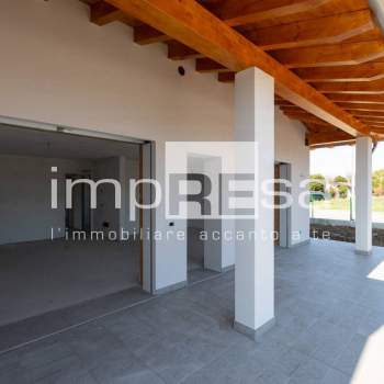 Villa o villino a Azzano Decimo (Pordenone)