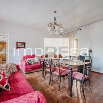 Casa indipendente a Aviano (Pordenone)
