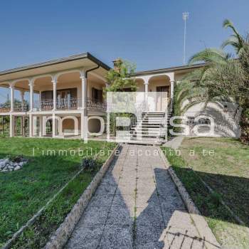 Villa o villino a Pasiano di Pordenone (Pordenone)