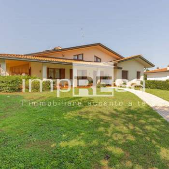 Villa o villino a Azzano Decimo (Pordenone)