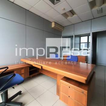 Ufficio a Mirano (Venezia)