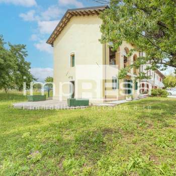 Villetta schiera in vendita a Conegliano, Ogliano