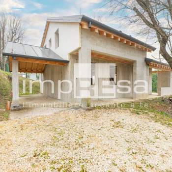 Villa in vendita a Conegliano