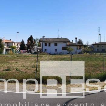 Terreno edificabile residenziale in vendita a Carbonera, Centro