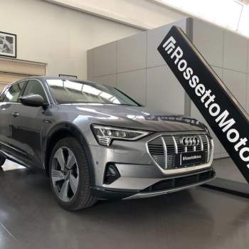 AUDI Q8 e-tron