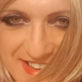 Buongiorno sono la dott.ssa claudia lucentini impartisco lezioni mat.umanistiche