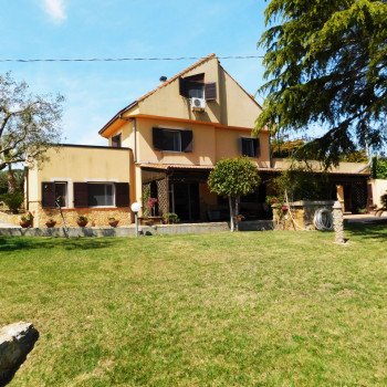 Piazza Armerina, la villa e le colline