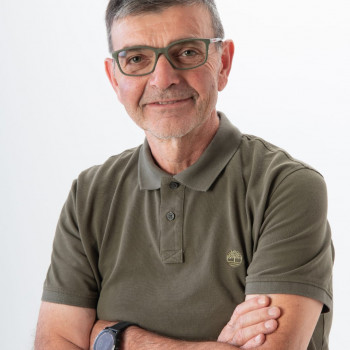 Luca, imprenditore, uomo deciso e ambizioso 