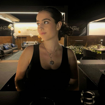 Emma, ragazza acqua e sapone 