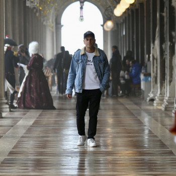 Andrea, ragazzo dinamico e sorridente
