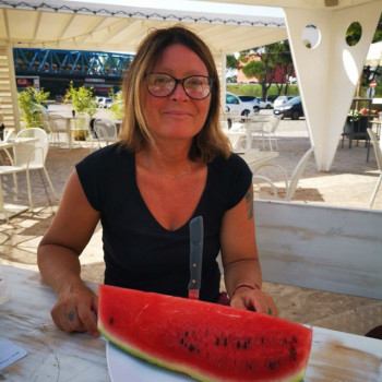 Sara, donna dolce e riservata