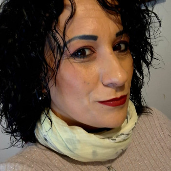 Klorentina, donna giovane, cerca il suo compagno di vita