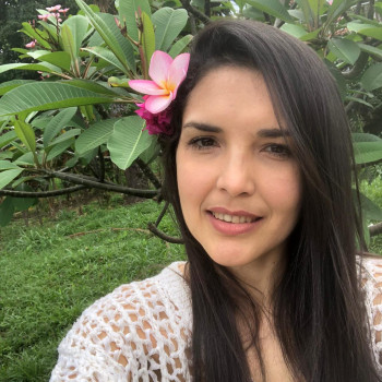 Carolina, donna sensuale e affettuosa