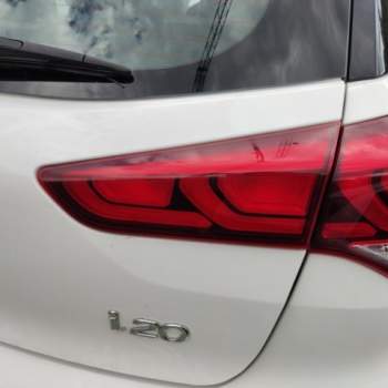 Fanale post dx int HYUNDAI I20  del 2015