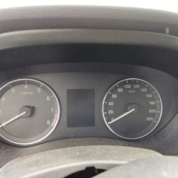 Quadro strumenti HYUNDAI I20 1248cc benz 2015