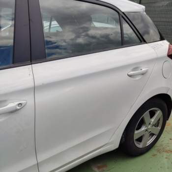 Porta posteriore sinistra HYUNDAI I20  del 2015
