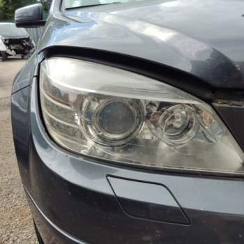 Proiettore destro MERCEDES-BENZ C 220  del 2010