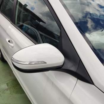 Specchio destro HYUNDAI I20  del 2015