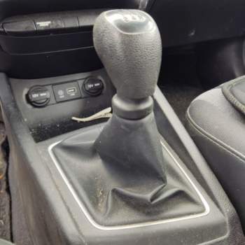 Leva cambio HYUNDAI I20 1248cc benzina  del 2015
